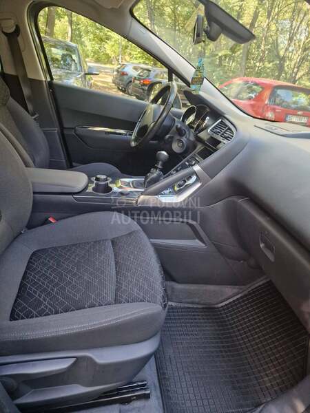 Peugeot 3008 BLUEHDI