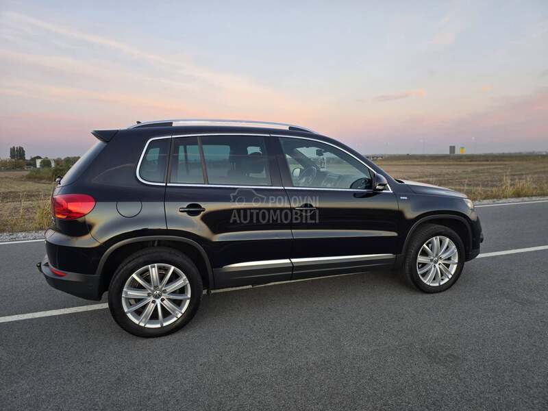 Volkswagen Tiguan XENON,PANO,4 MOTION