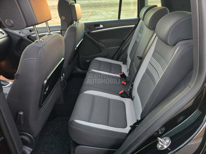 Volkswagen Tiguan XENON,PANO,4 MOTION