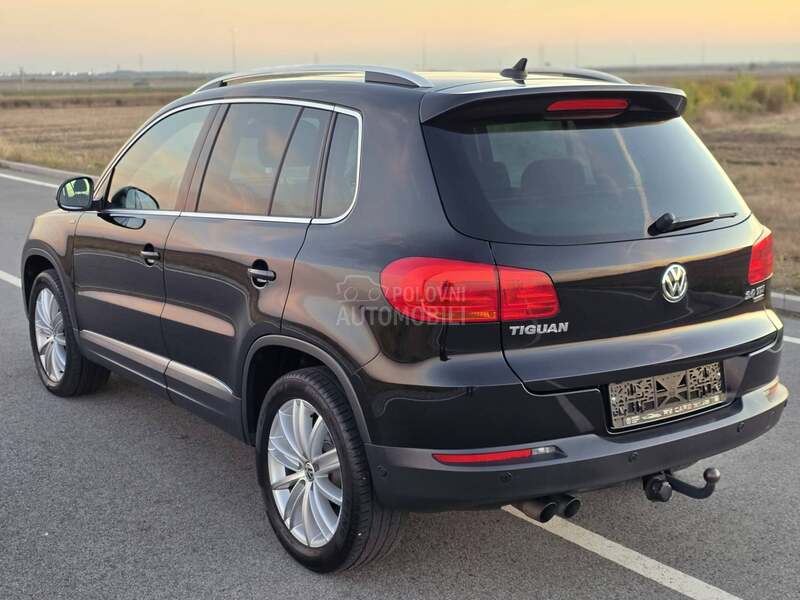 Volkswagen Tiguan XENON,PANO,4 MOTION