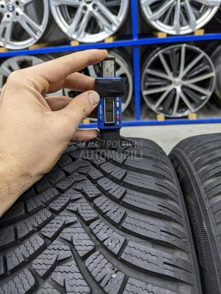 Falken 195/55 R16 Zimska