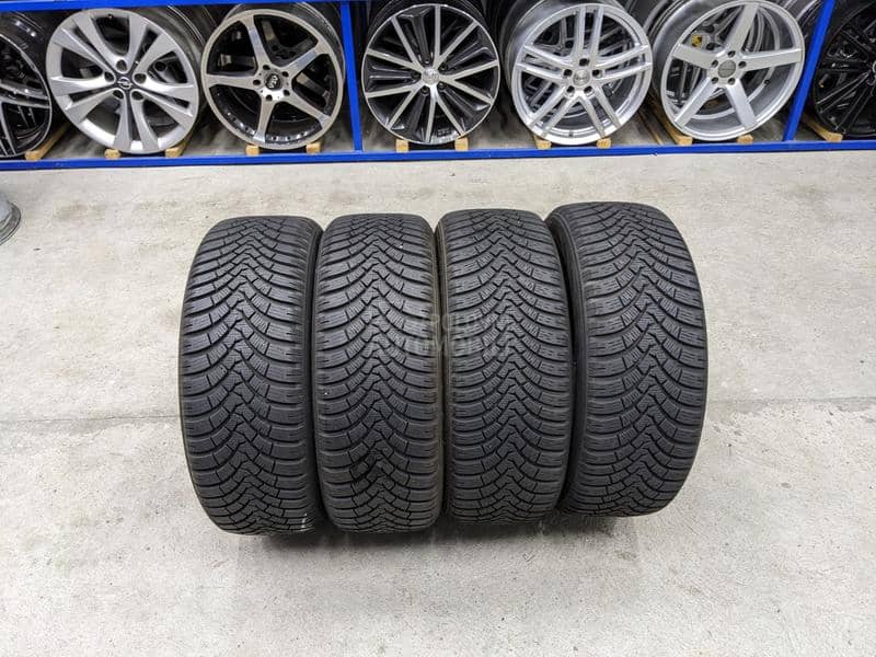 Falken 195/55 R16 Zimska