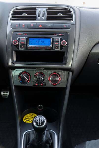 Volkswagen Polo 1.2TSI/CROSS