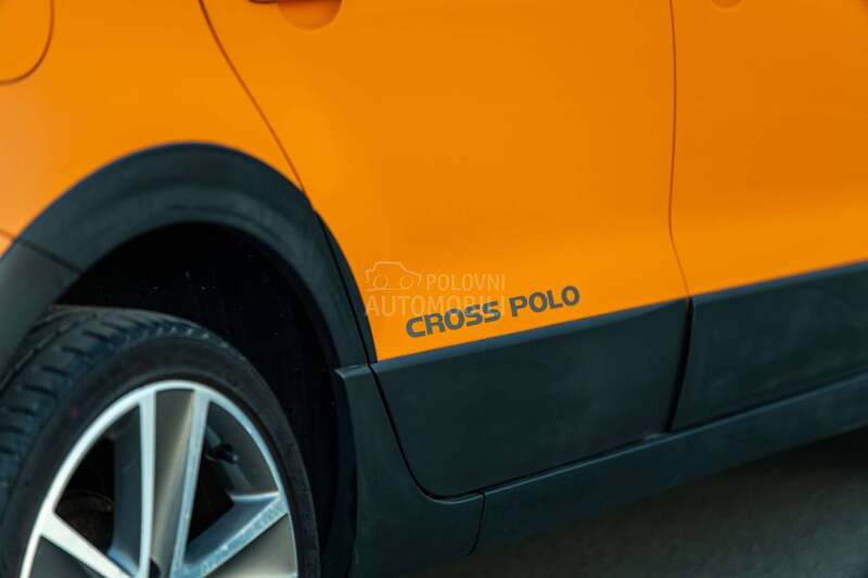 Volkswagen Polo 1.2TSI/CROSS