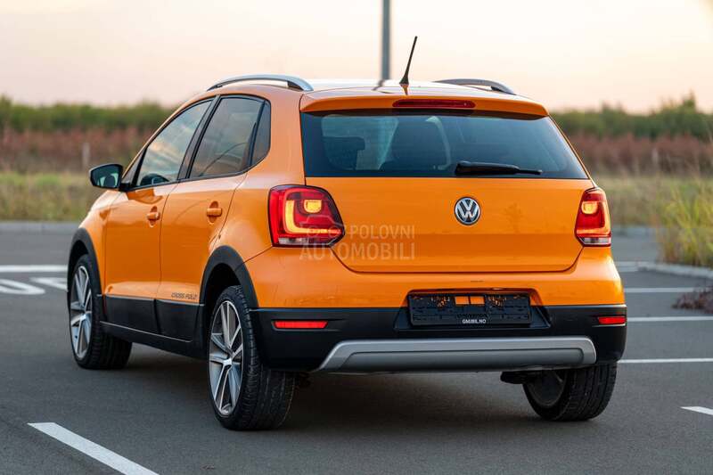 Volkswagen Polo 1.2TSI/CROSS