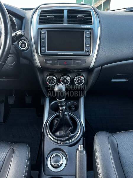 Mitsubishi ASX 