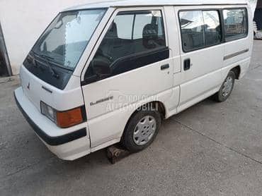 Mitsubishi L 300 