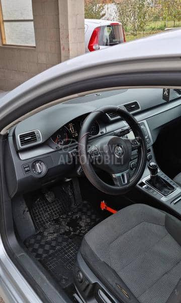 Volkswagen Passat B7 
