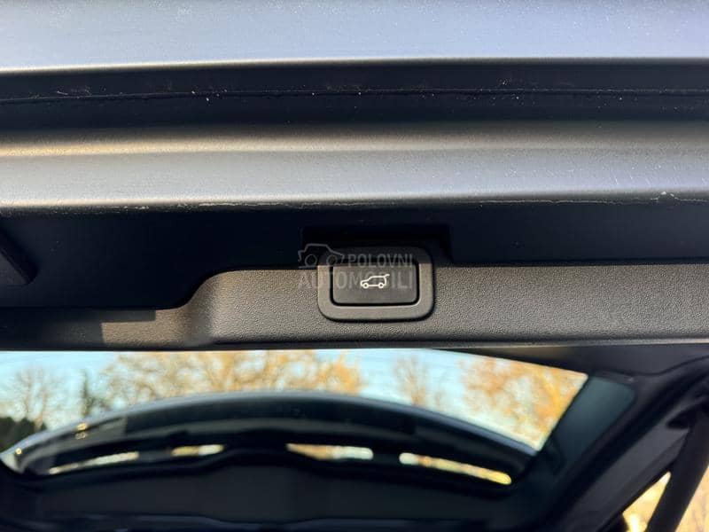 Land Rover Discovery HSE