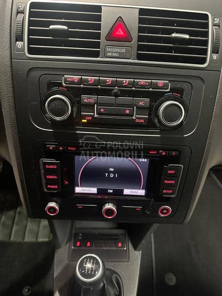 Volkswagen Touran HIGHLINE-PANO