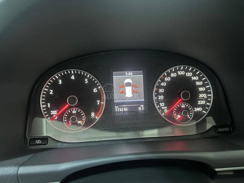 Volkswagen Touran HIGHLINE-PANO