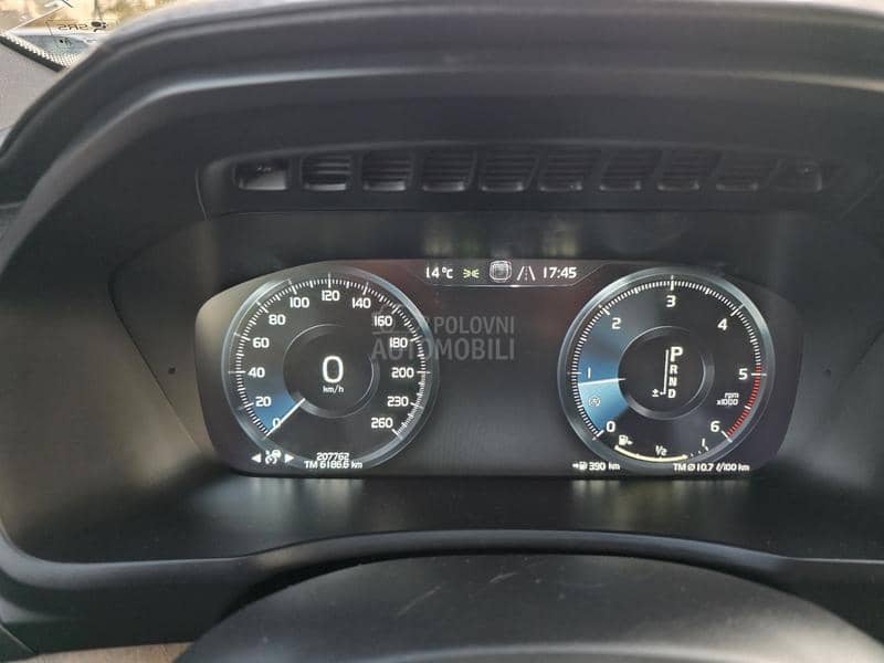 Volvo XC90 D5 INSCRIPTION AWD