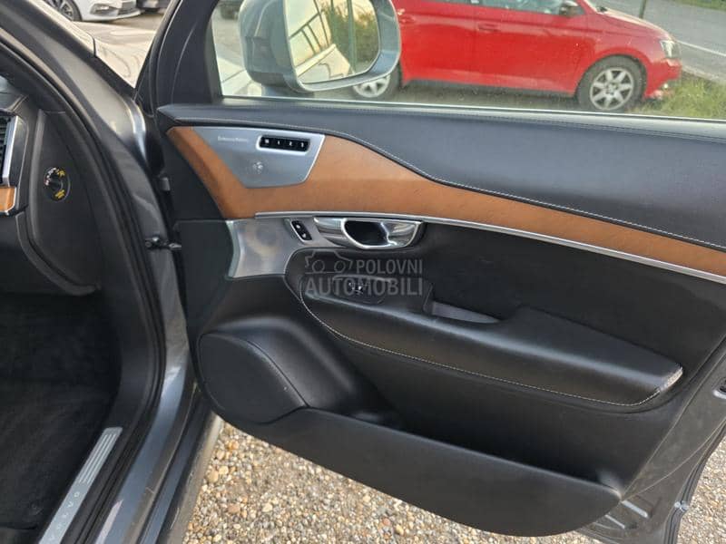 Volvo XC90 D5 INSCRIPTION AWD