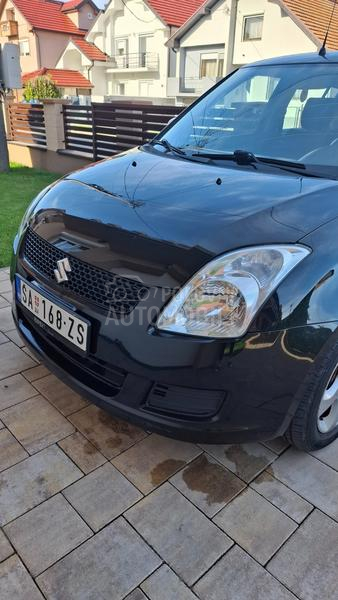 Suzuki Swift 1.3