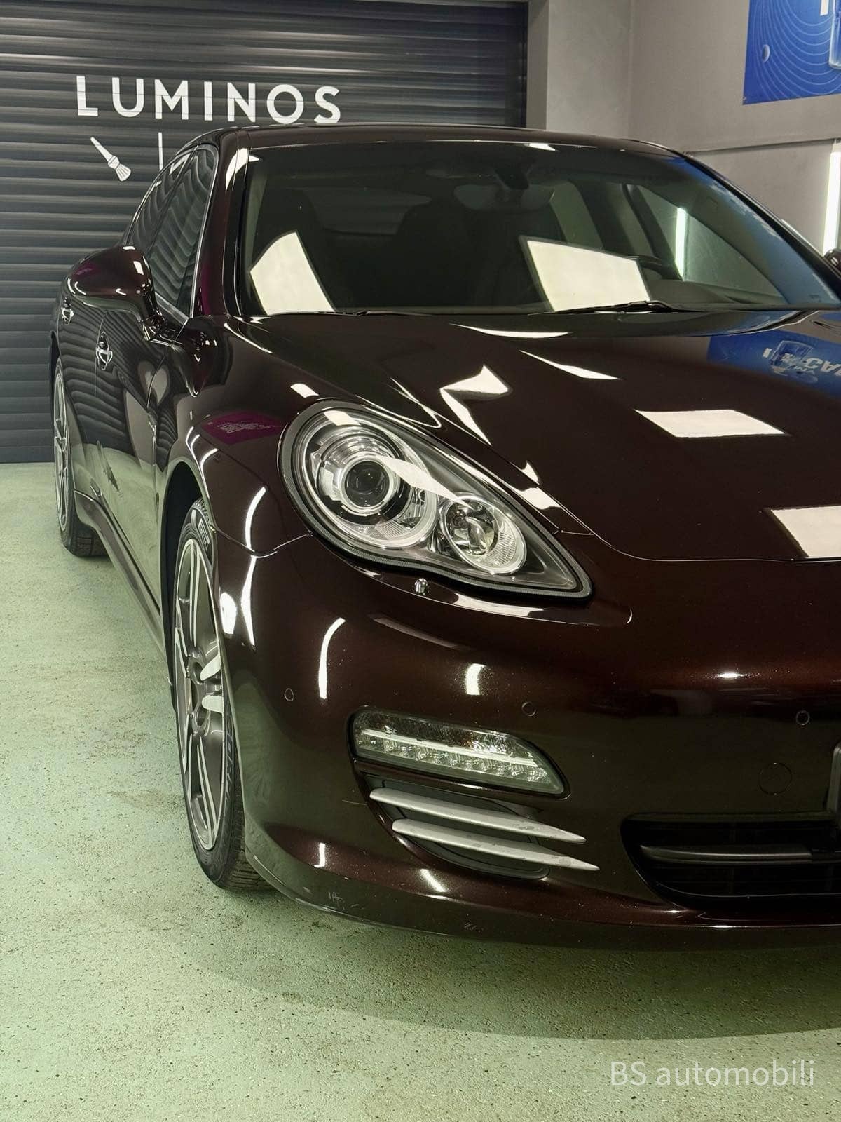 Porsche Panamera 4.8 v8