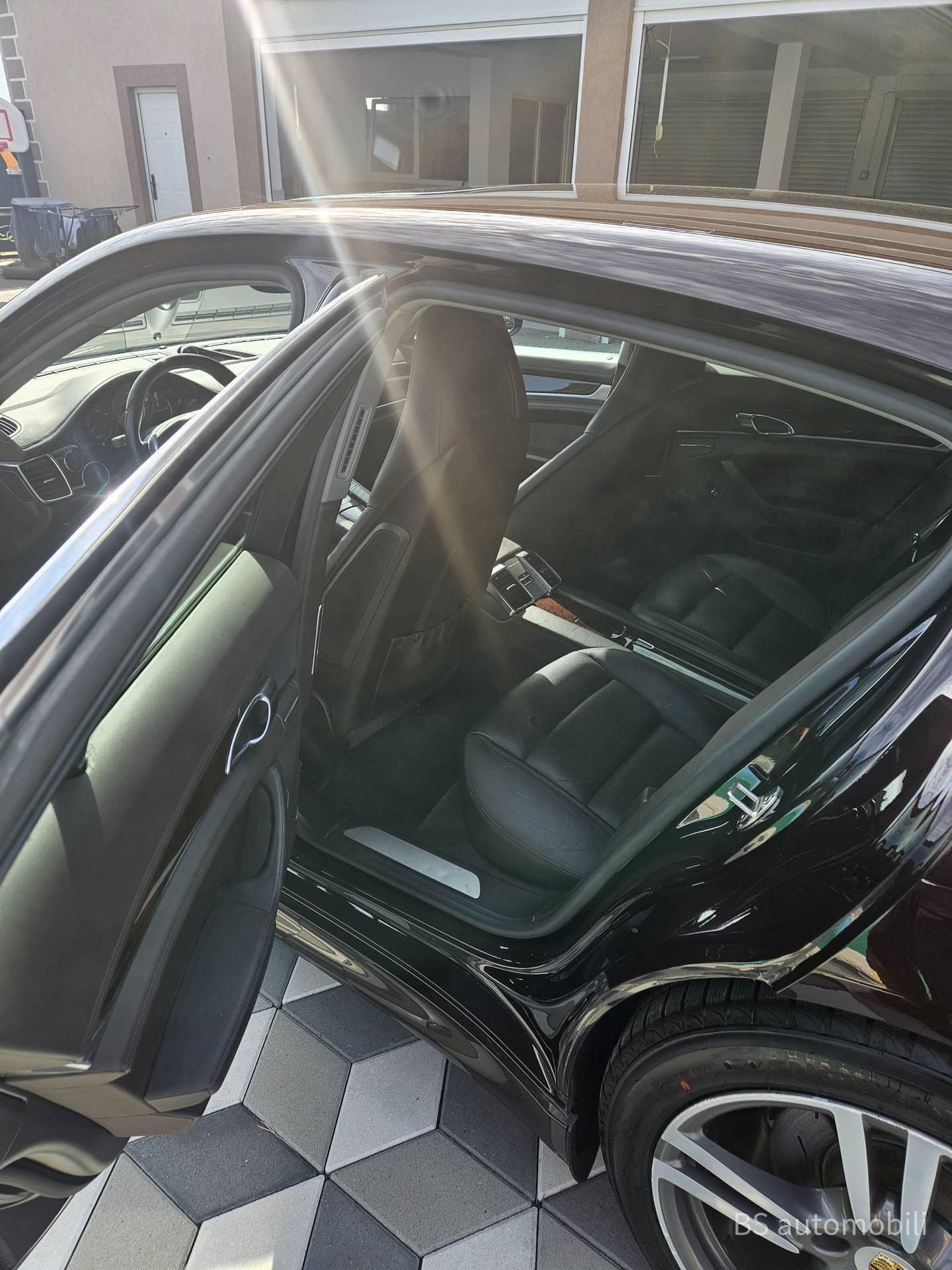 Porsche Panamera 4.8 v8