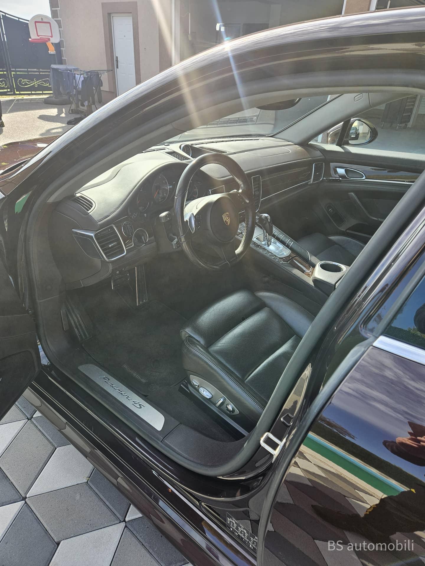 Porsche Panamera 4.8 v8