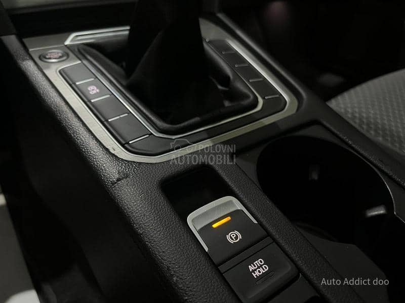Volkswagen Passat B8 1.6tdi bluemotion