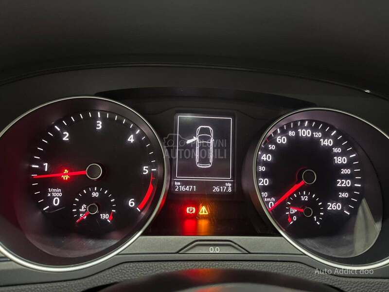 Volkswagen Passat B8 1.6tdi bluemotion
