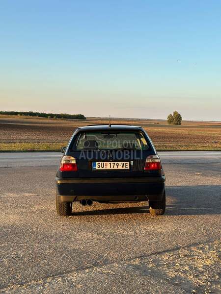 Volkswagen Golf 3 
