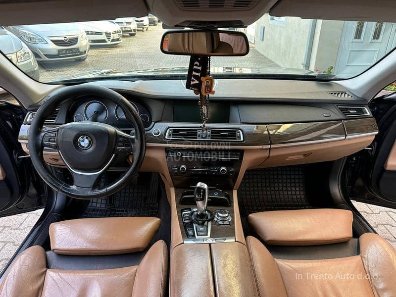 BMW 730 D
