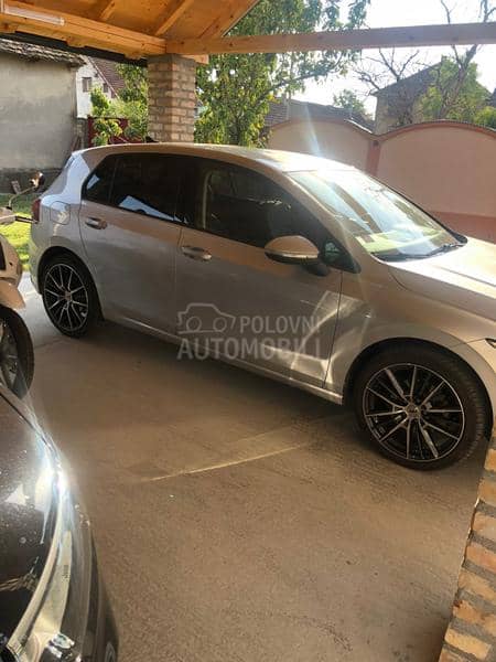Volkswagen Golf 8 