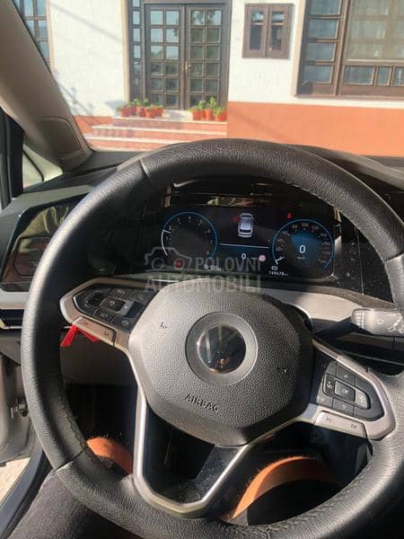 Volkswagen Golf 8 