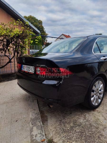 Honda Accord 2.0