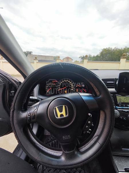 Honda Accord 2.0