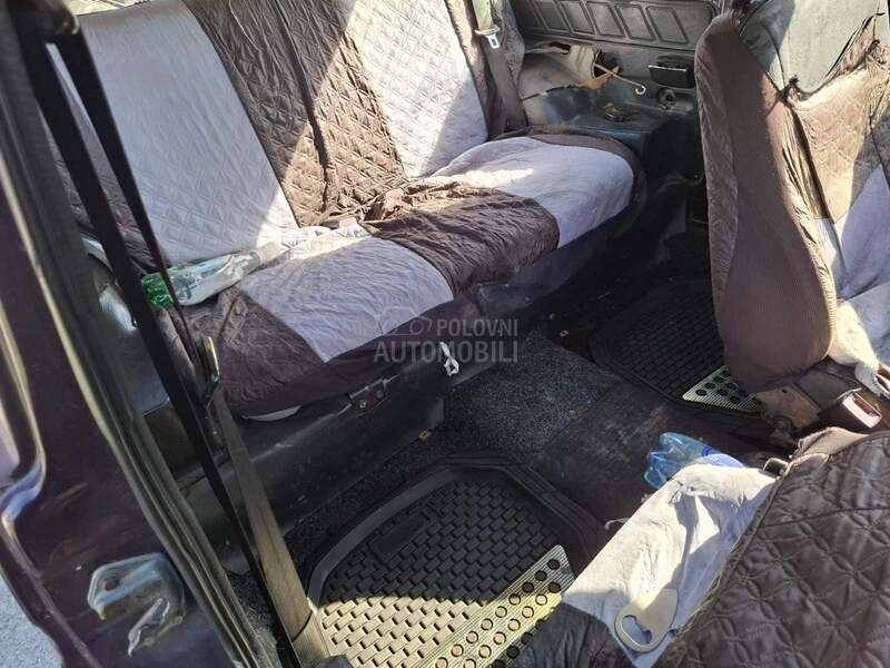 Lada Niva 1.7