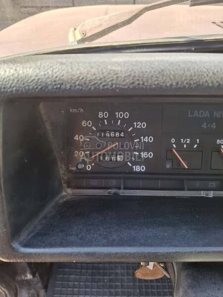 Lada Niva 1.7