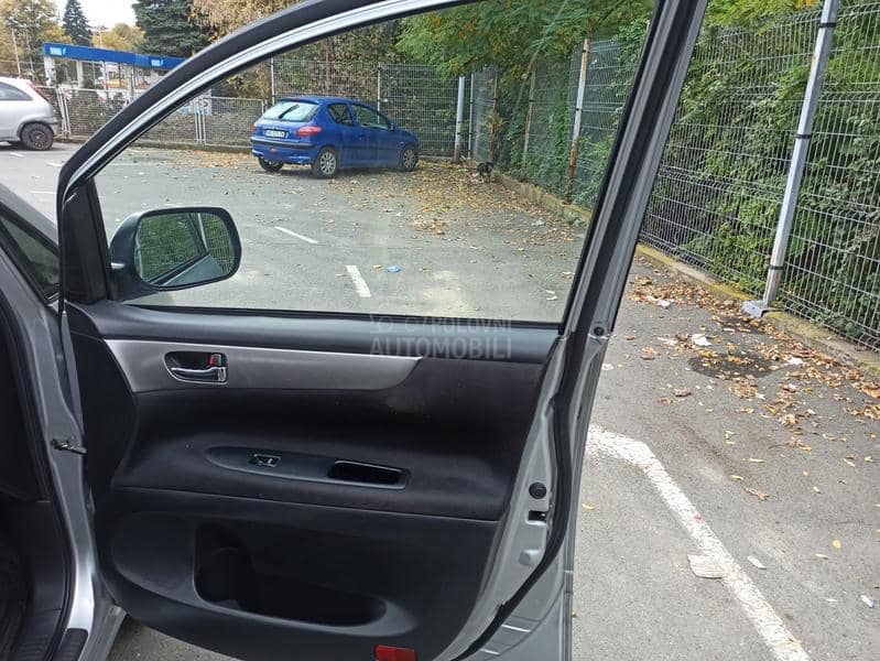 Toyota Avensis Verso 2.0