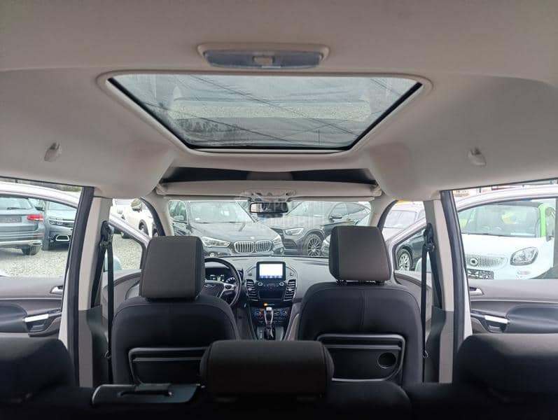 Ford Grand Tourneo Connect 1.5d titanium