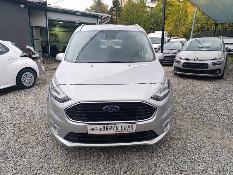 Ford Grand Tourneo Connect 1.5d titanium