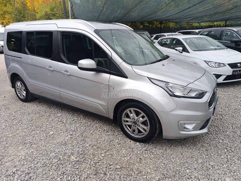 Ford Grand Tourneo Connect 1.5d titanium