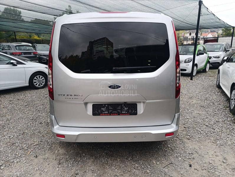 Ford Grand Tourneo Connect 1.5d titanium