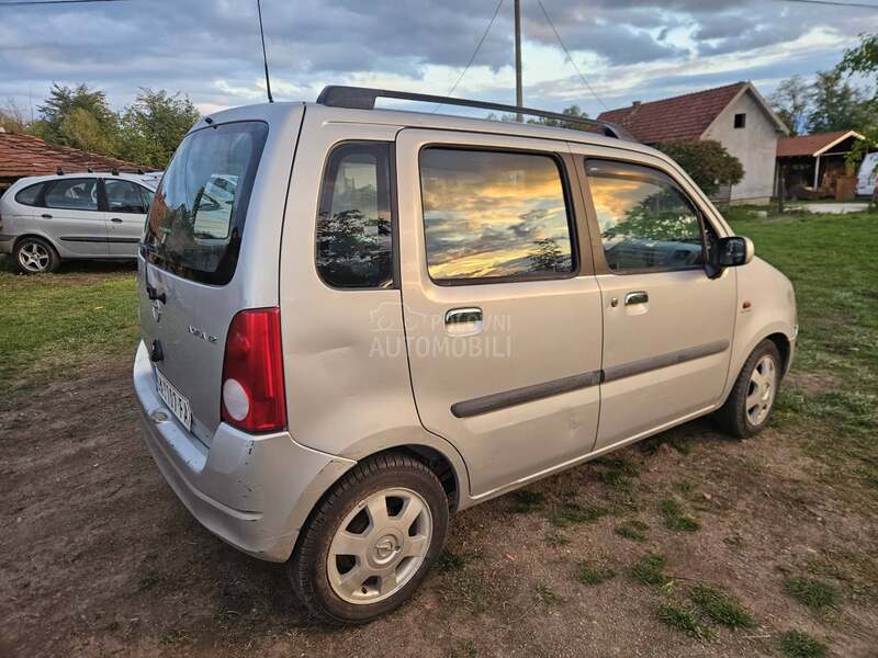 Opel Agila 