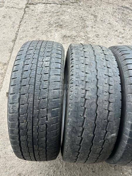 Nokian 215/60 R17 Zimska