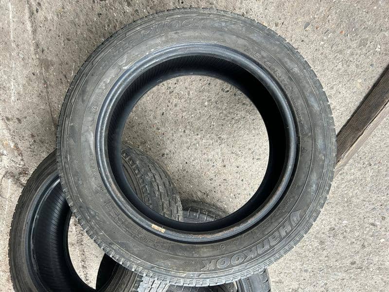 Nokian 215/60 R17 Zimska