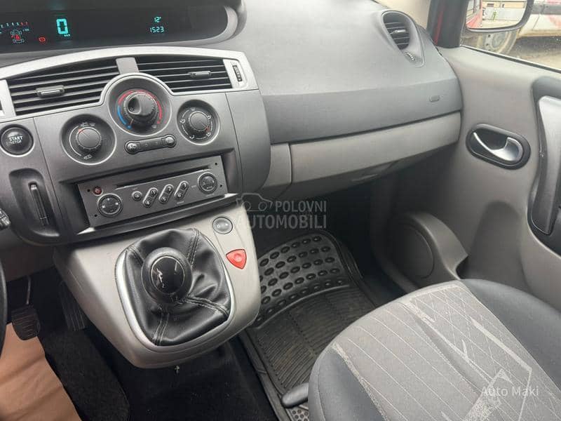 Renault Grand Scenic 1.6