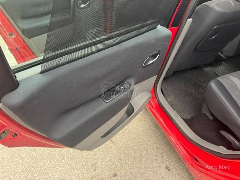 Renault Grand Scenic 1.6