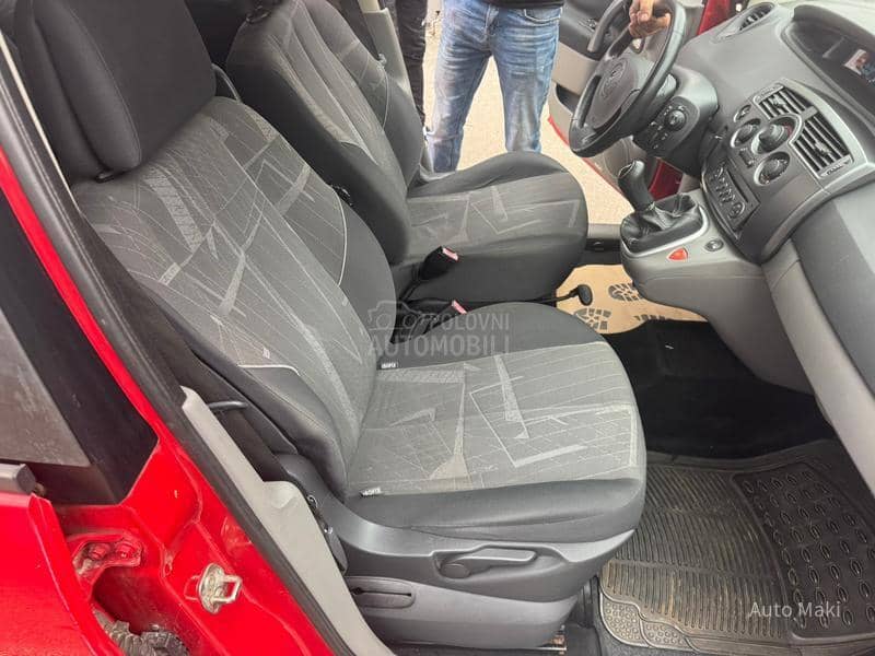 Renault Grand Scenic 1.6