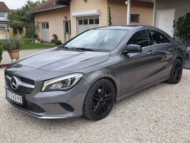 Mercedes Benz CLA 180 1.5