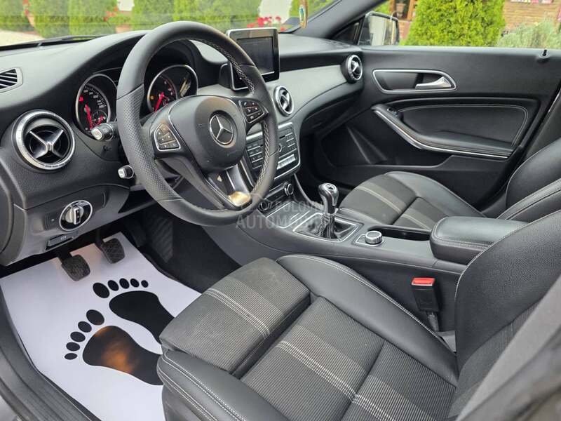 Mercedes Benz CLA 180 1.5