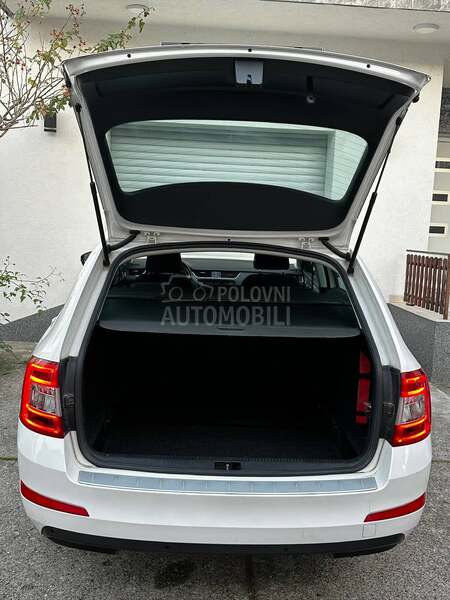 Škoda Octavia 1.6TDI DSG LED CH
