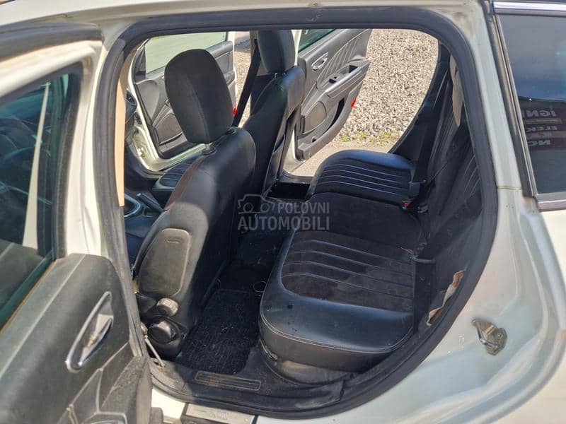 Lancia Delta A K C I J A