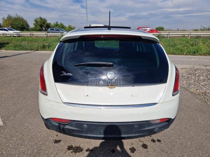 Lancia Delta A K C I J A