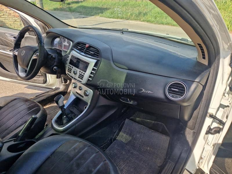 Lancia Delta A K C I J A