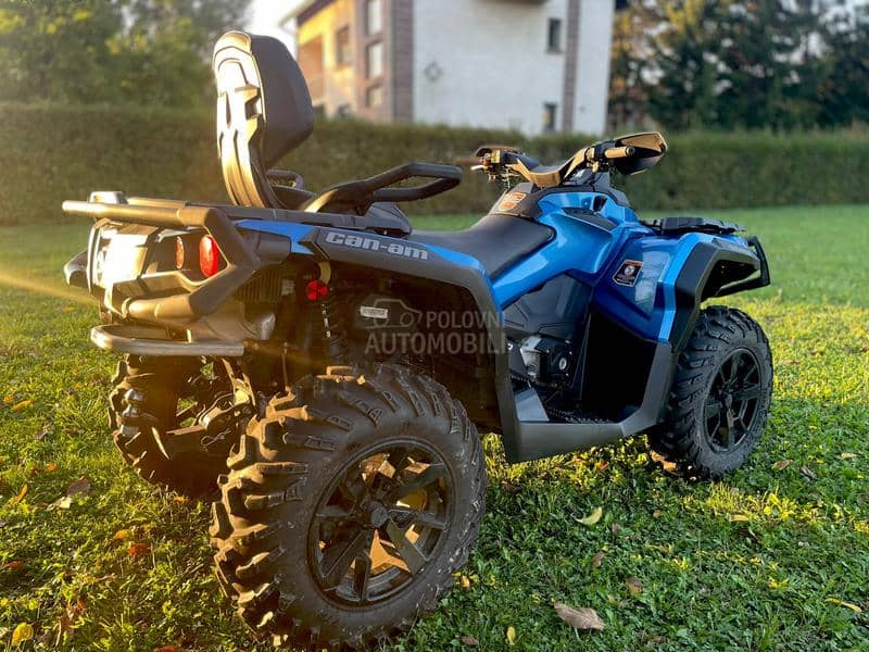 Can-Am Outlander Max 850 XT