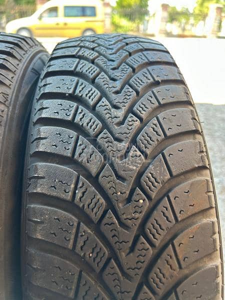 Falken 165/65 R15 Zimska